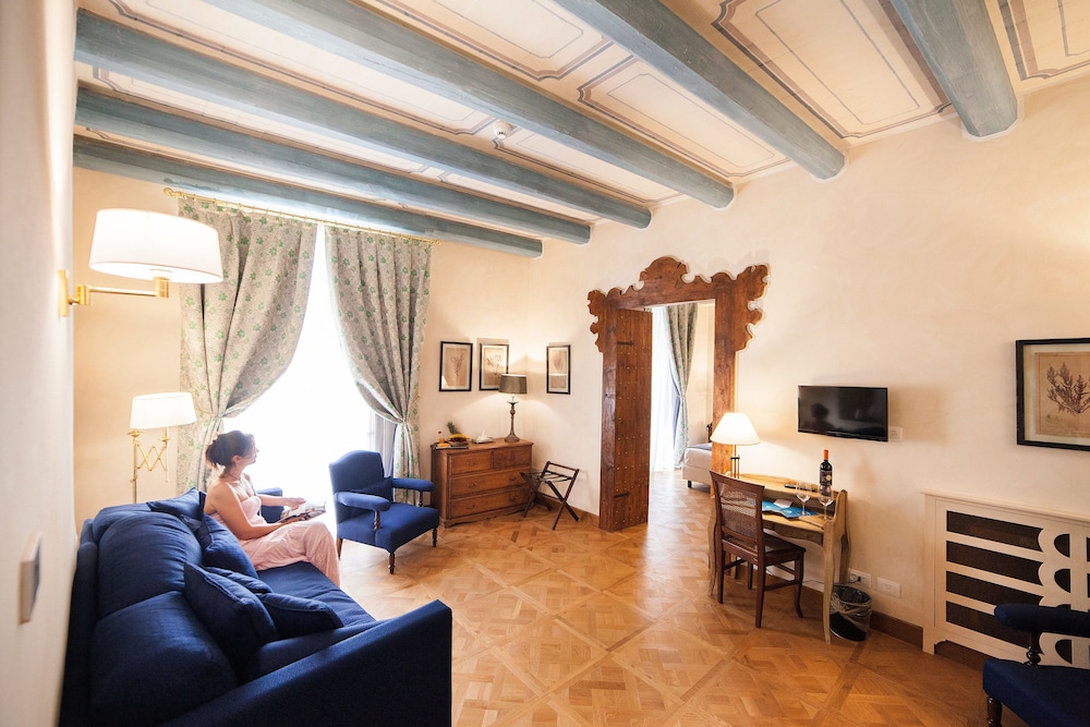 ALGILÀ ORTIGIA CHARME HOTEL 44/74