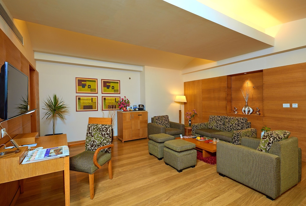 Park Plaza Chennai Omr 47/72