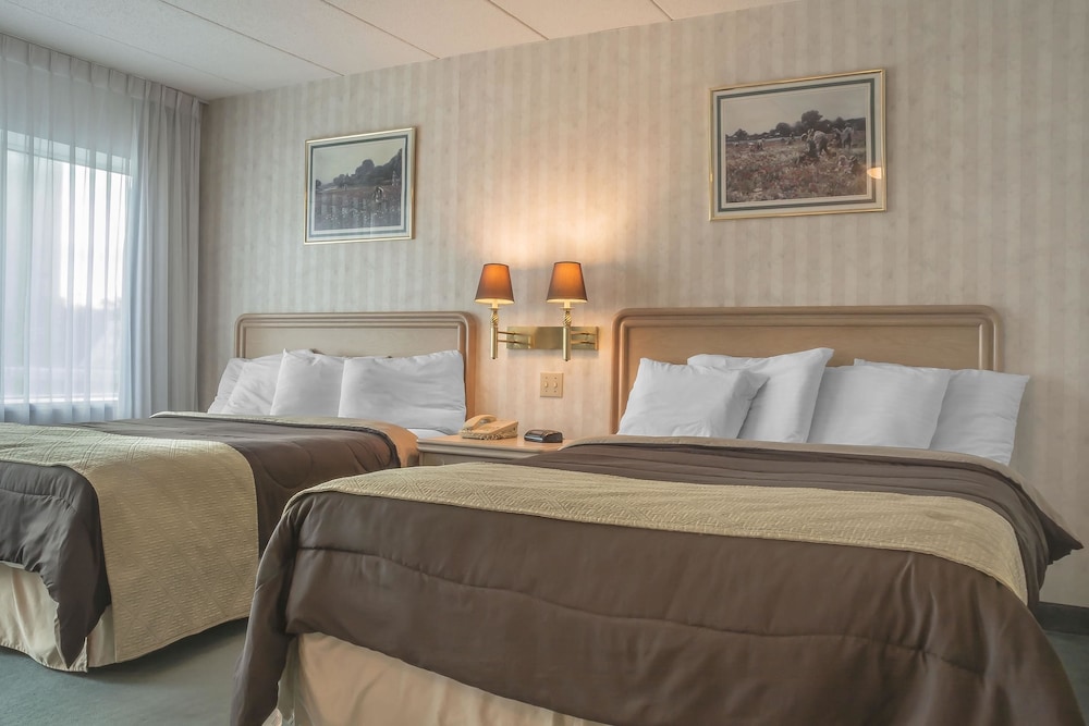 Rodeway Inn Fallsview Niagara Falls 8/31