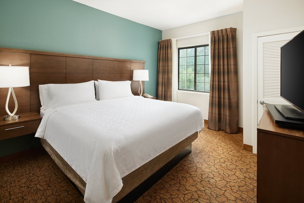 STUDIO, SUITE, KING BED, ACCESSIBLE