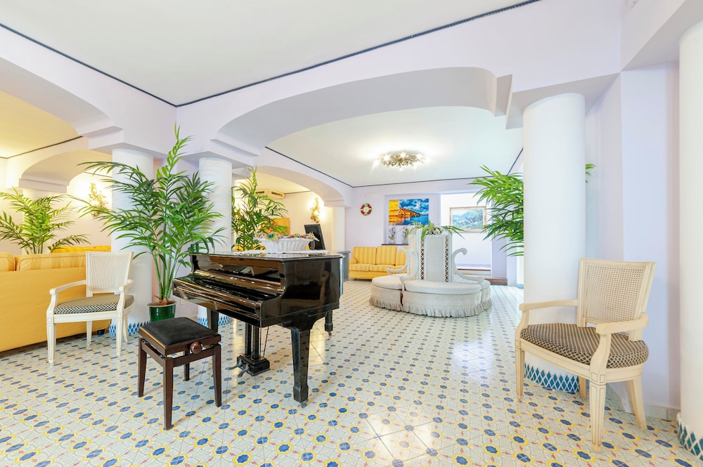 Gran Paradiso Hotel 8/46