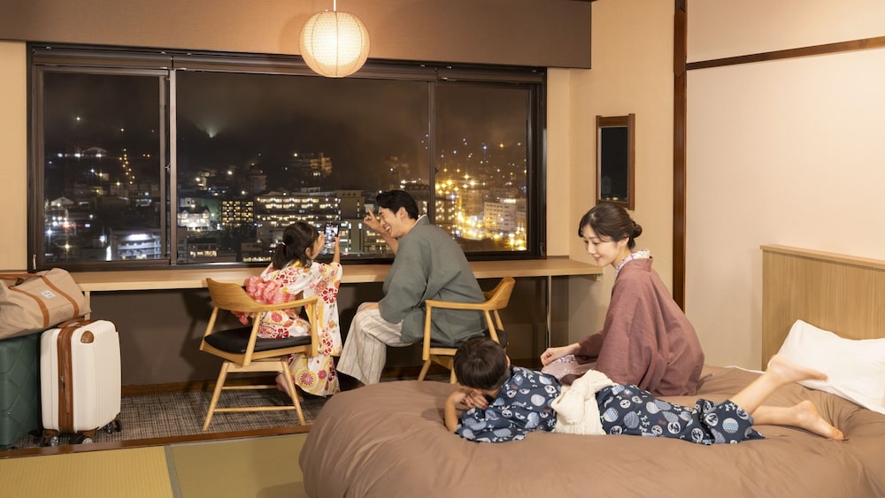 Ooedo Onsen Monogatari Premium Gero Honkan 54/65