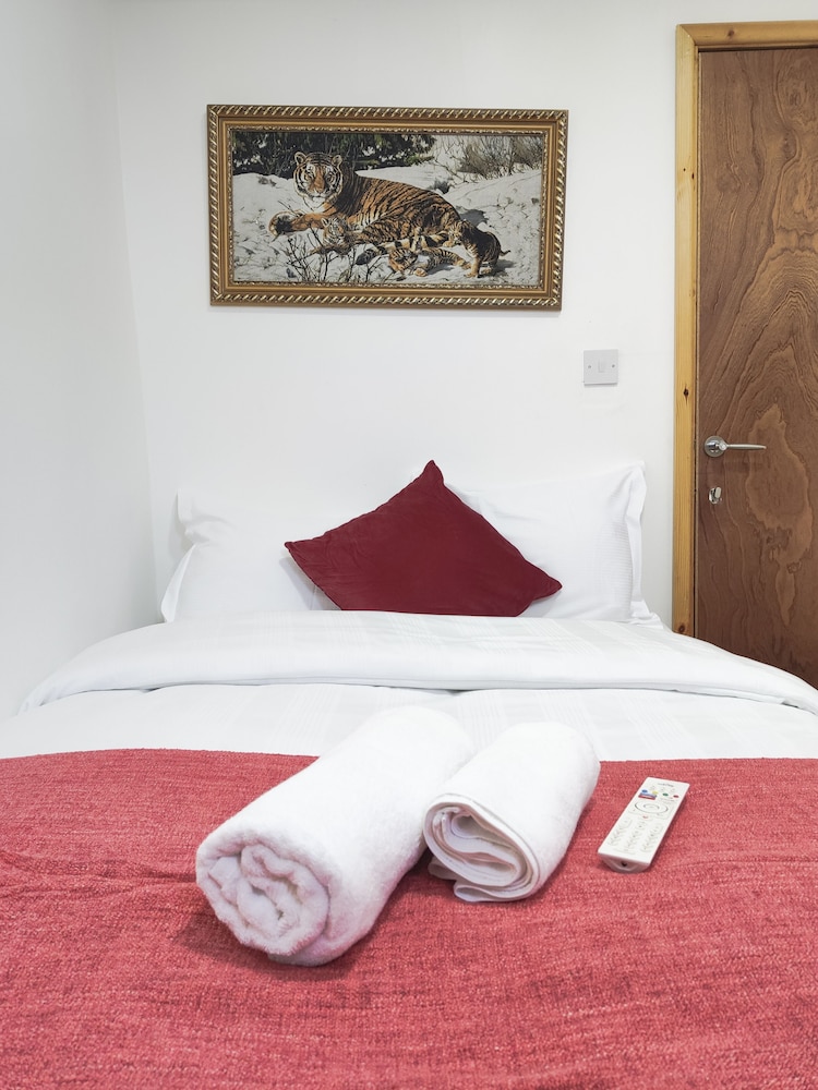 OYO New City Lodge 20/45