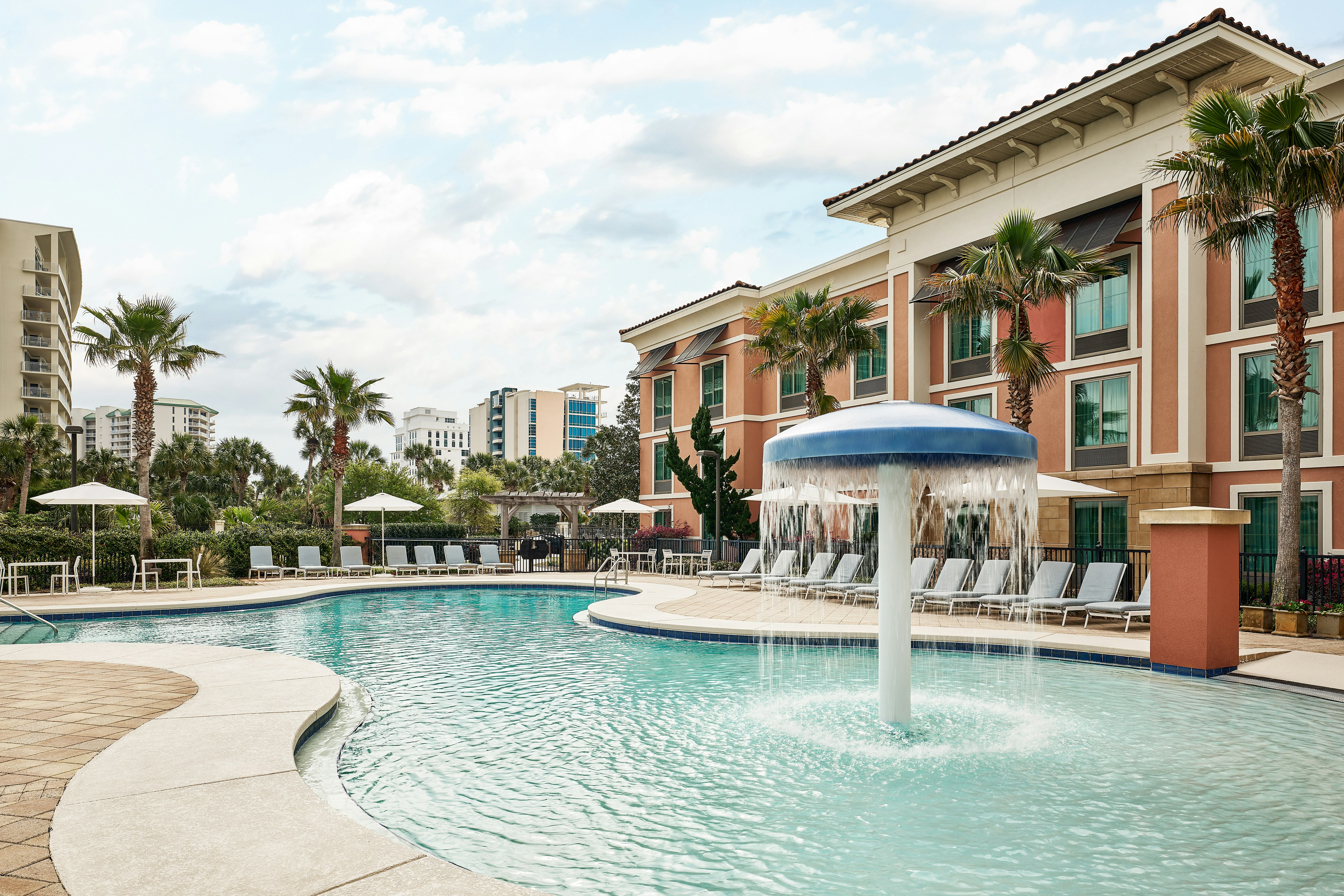 Hampton Inn & Suites Destin 4/69