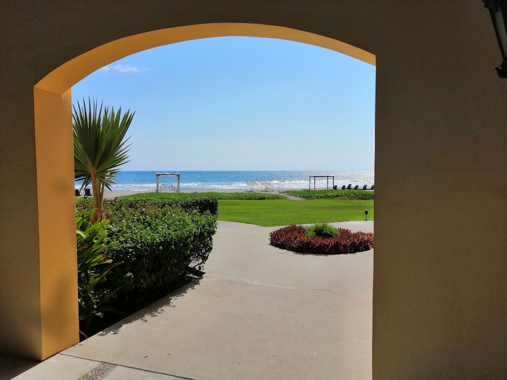 Las Villas Hotel & Golf By Estrella del Mar 38/47