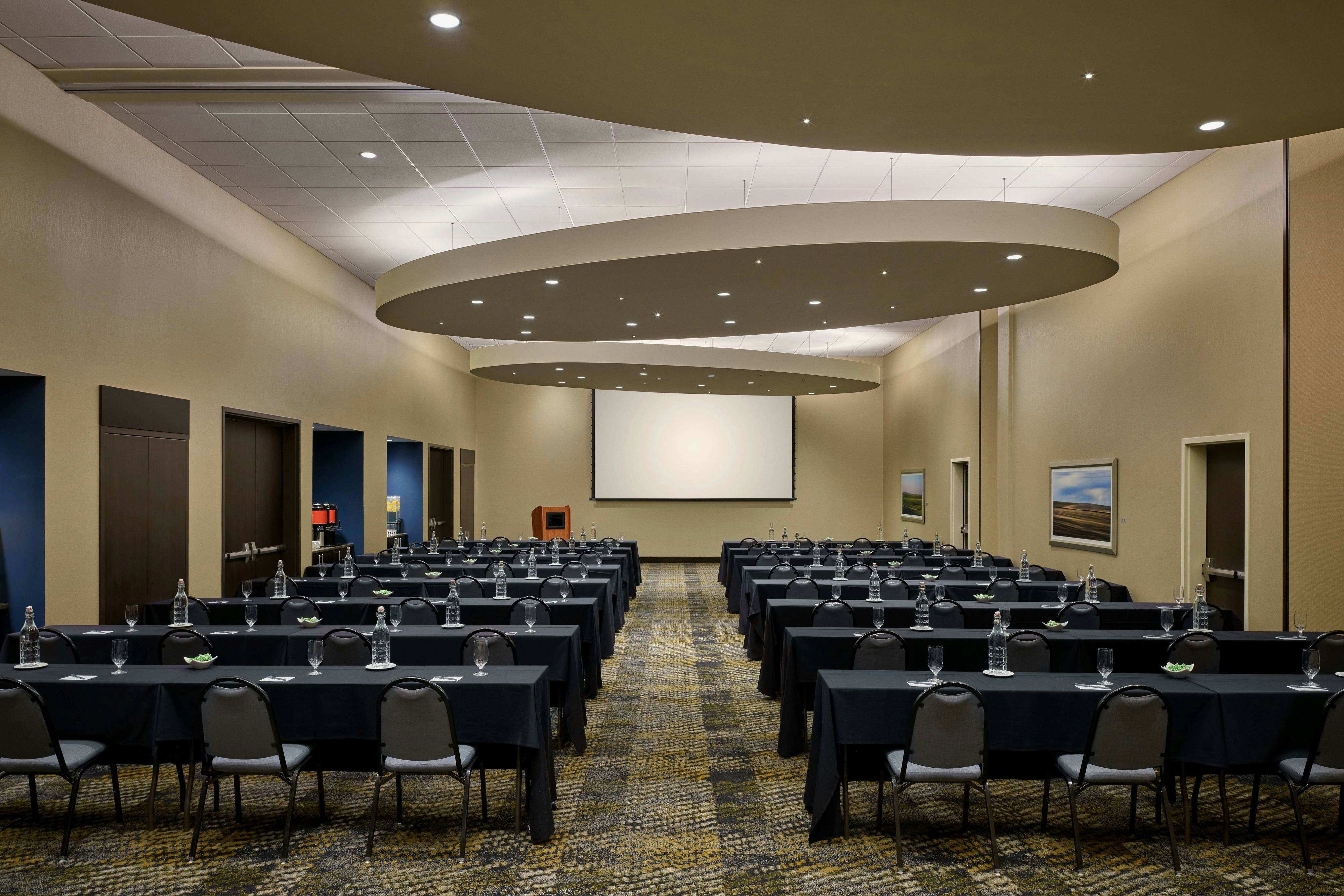 SpringHill Suites by Marriott Denver Downtown 15/18
