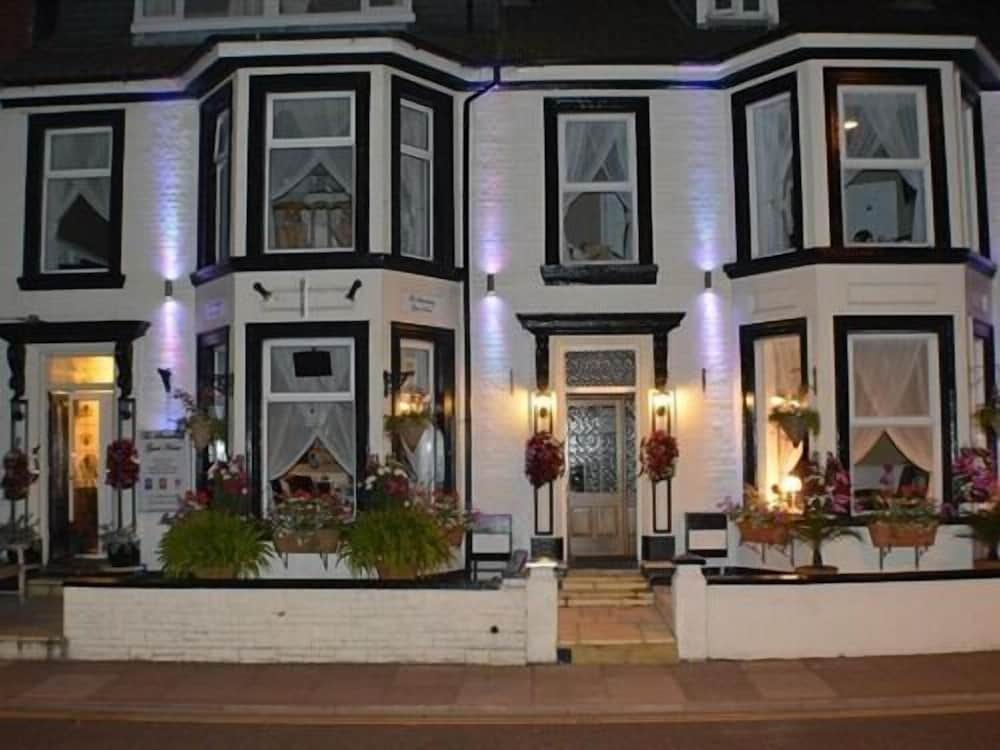 The Shrewsbury Guest House 1/34