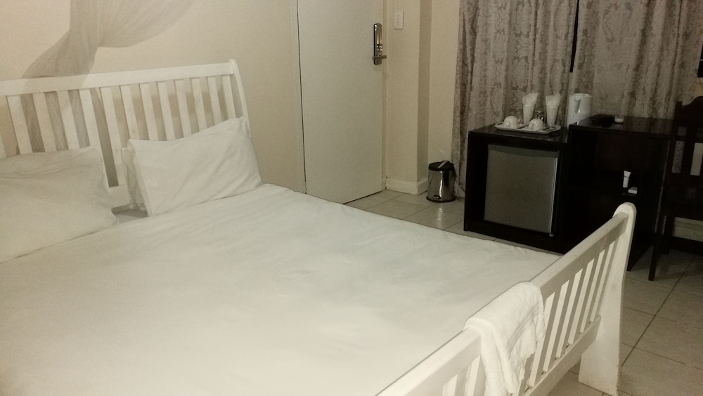 Lepatino Bed Breakfast 5/23