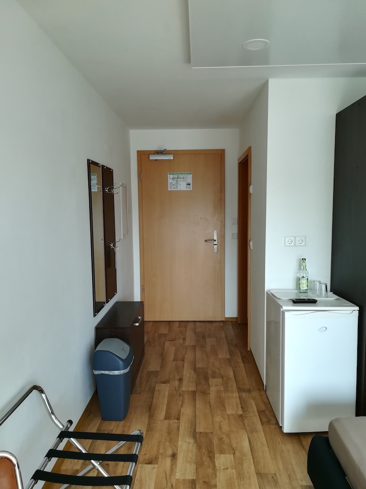Jura Hotel 47/49