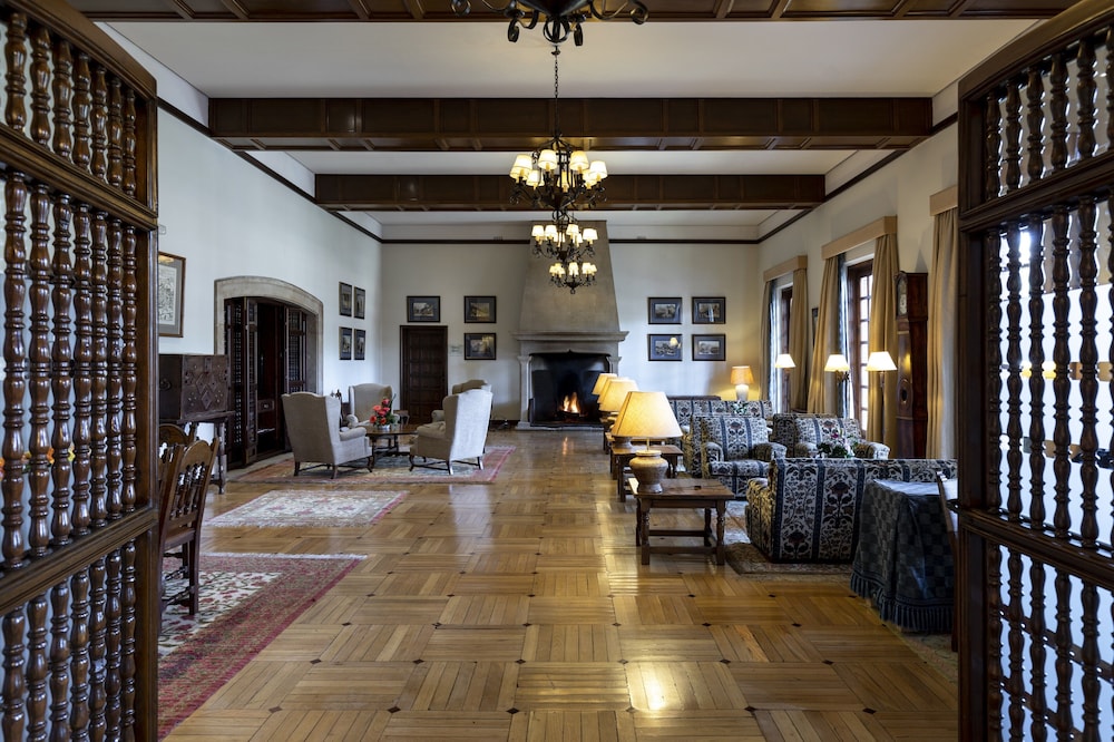 PARADOR DE TORDESILLAS 24/50