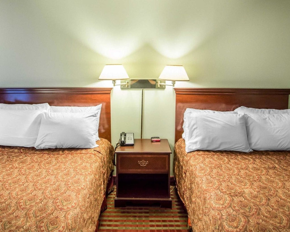 Rodeway Inn Lakeville - Finger Lakes Area 14/35