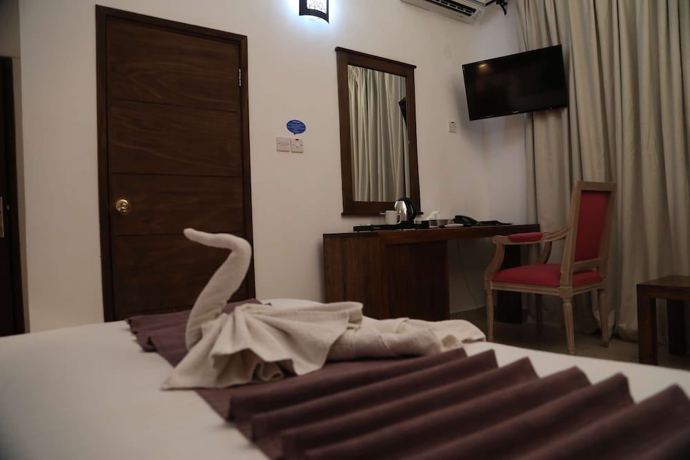 Swiss Spirit Hotel And Suites Freetown 24/47