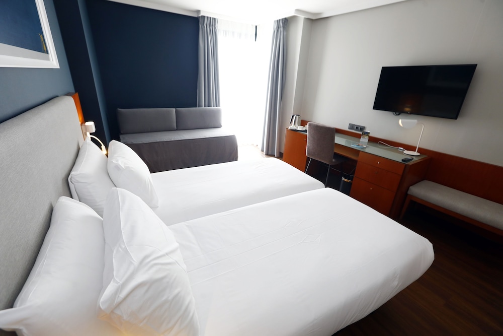 Travelodge Madrid Coslada Aeropuerto 26/60