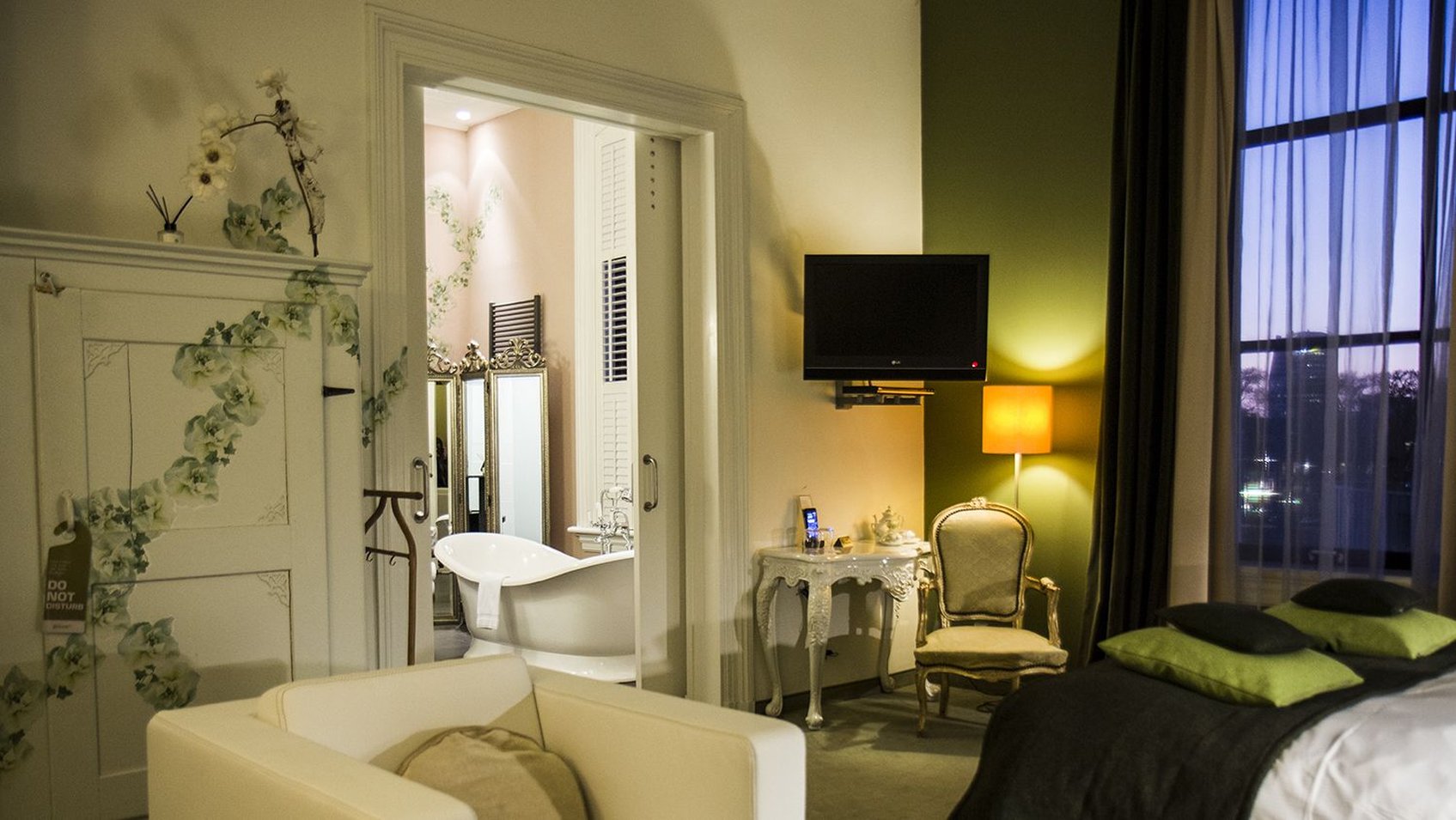 Suite Hotel Pincoffs Rotterdam 8/16