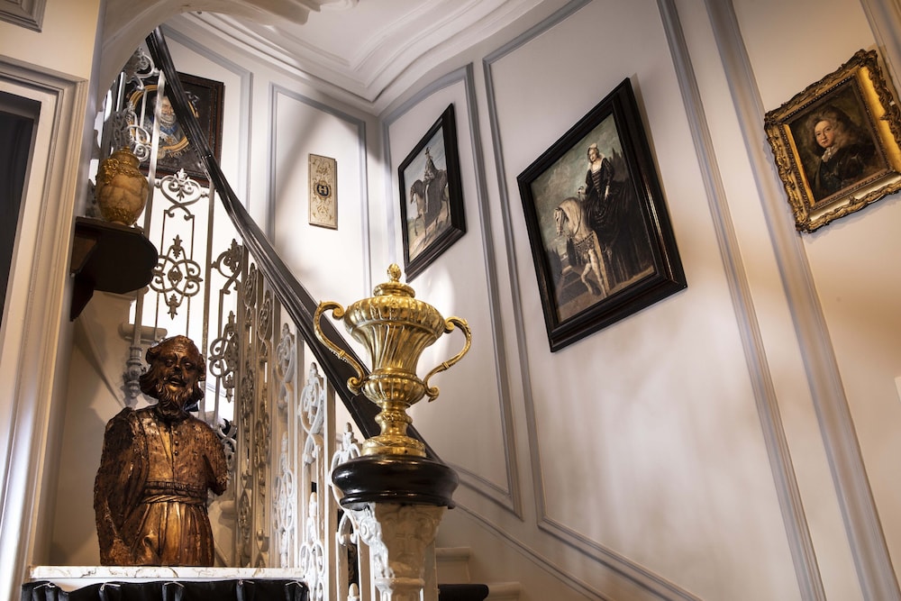 RESIDENCE HENRI IV 50/57