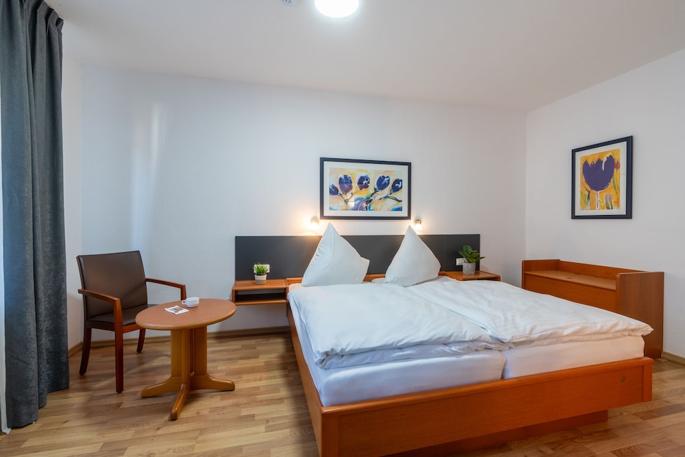 Landhotel Elkemann 9/24
