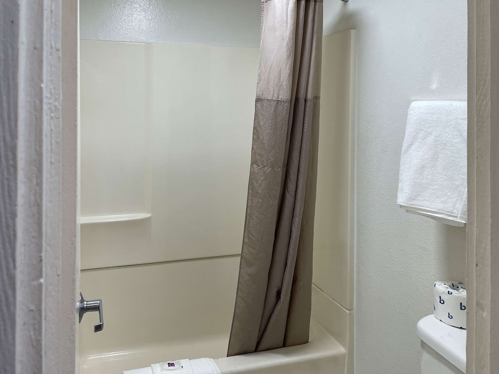 Motel6 Hagerstown, MD 16/36