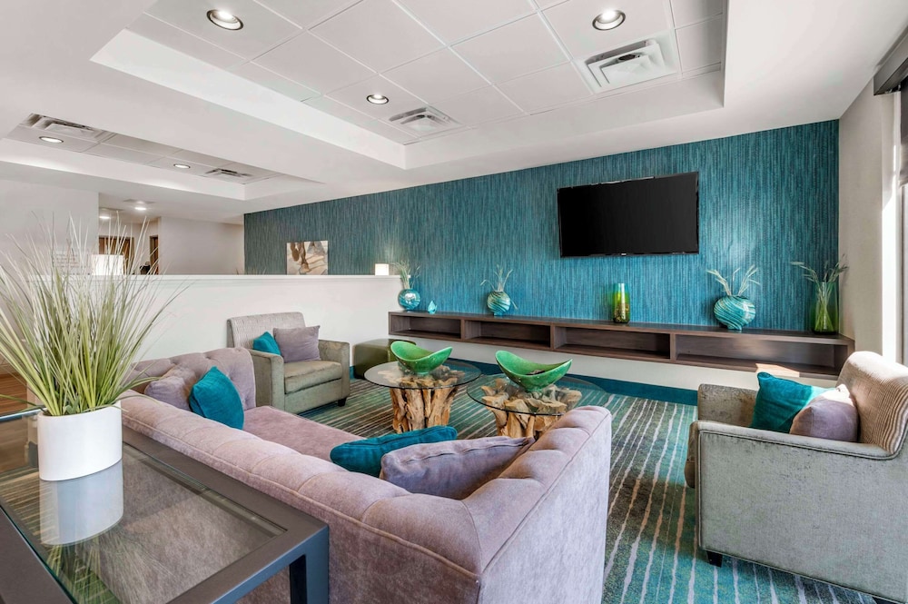 Comfort Inn & Suites Clarksville - Louisville North 48/69