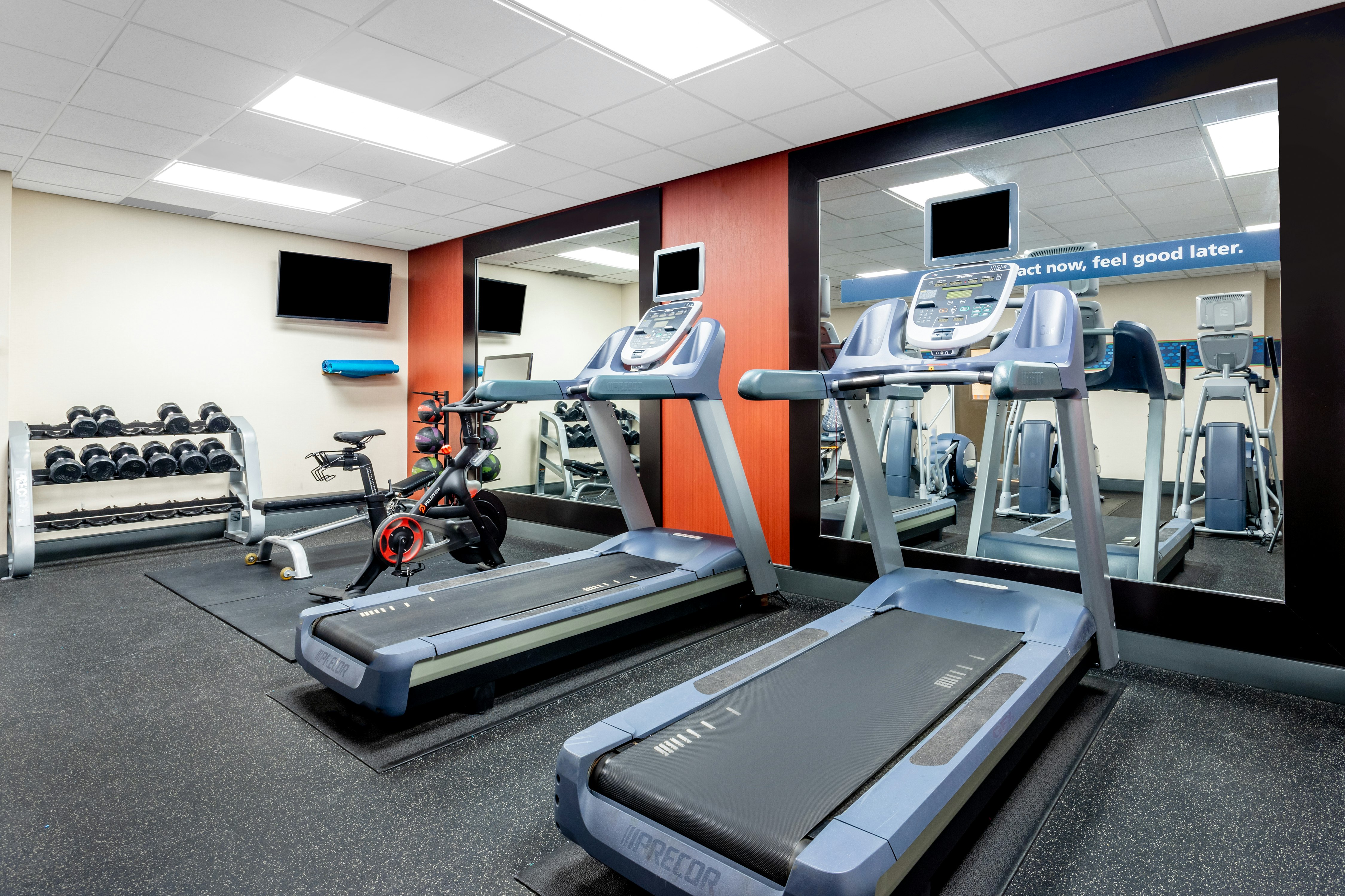 Hampton Inn Suites Minneapolis St Paul Arpt-Mall of America 24/44