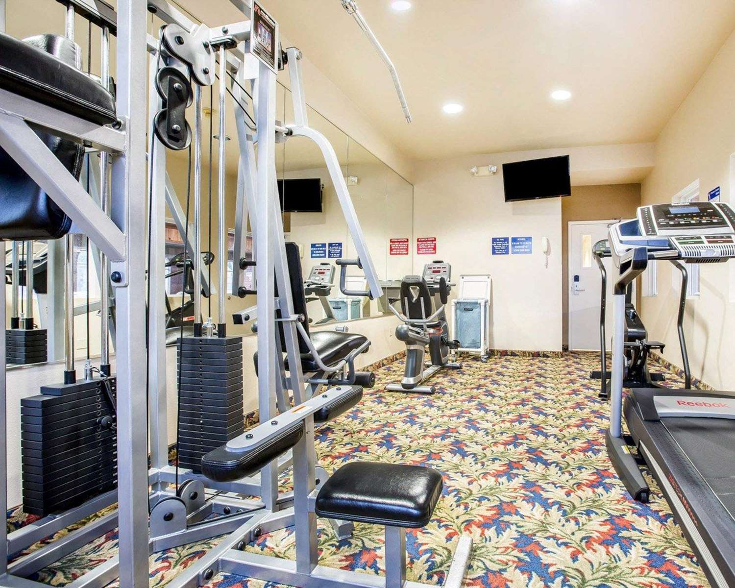 Comfort Inn & Suites Salinas City Center Area 21/45