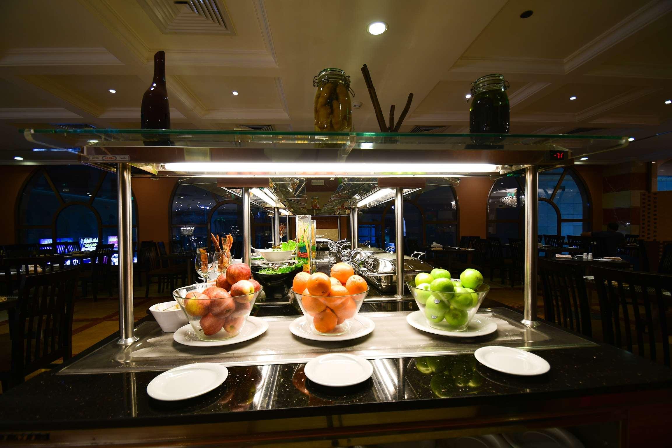 الأنصار جولدن توليب(Al Ansar Golden Tulip) 44/49