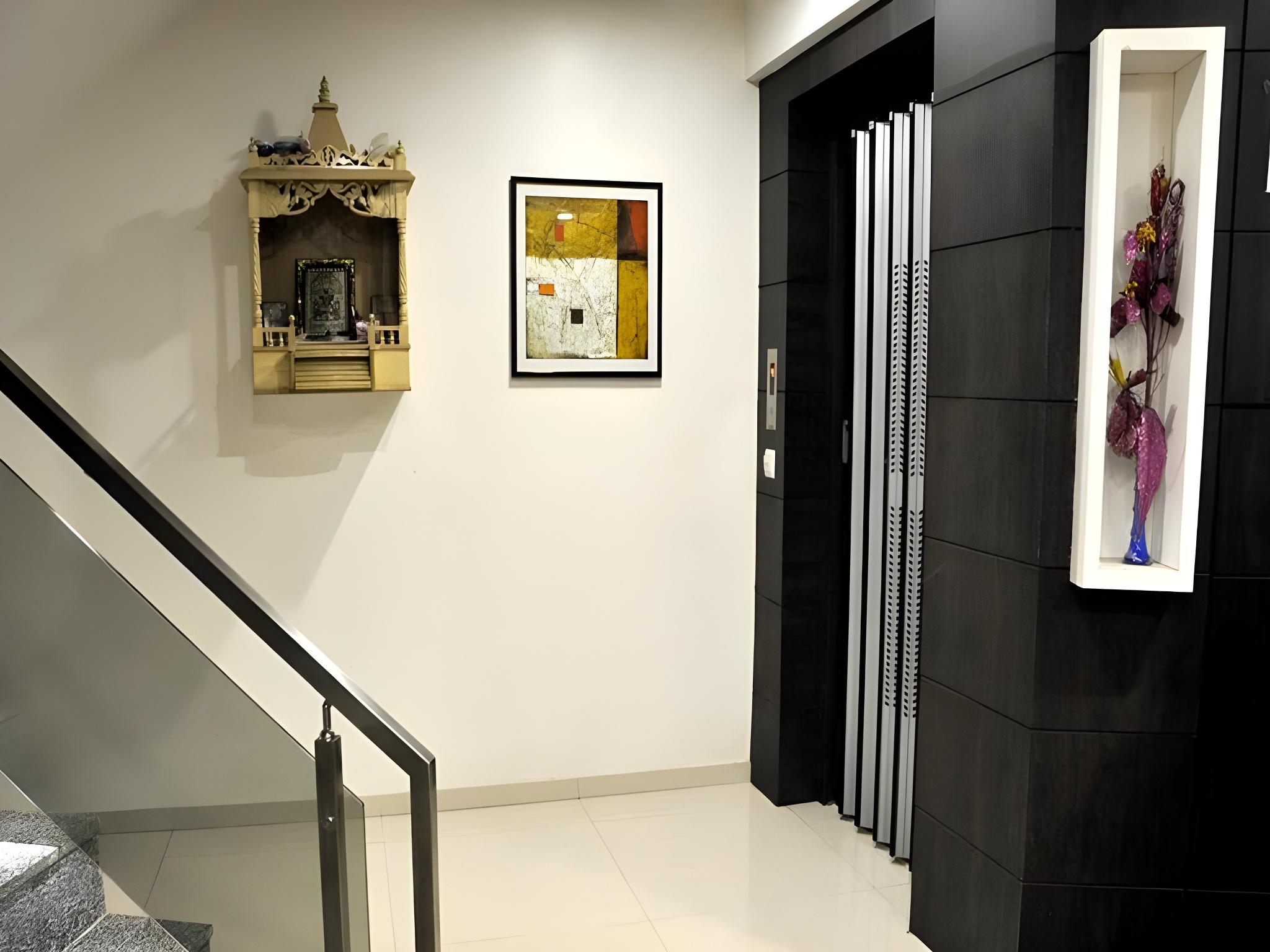 Hotel Jyoti 31/35