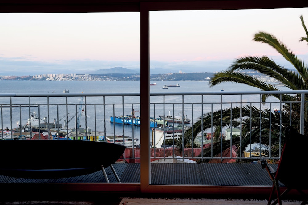 CasaBlu Hotel 43/46