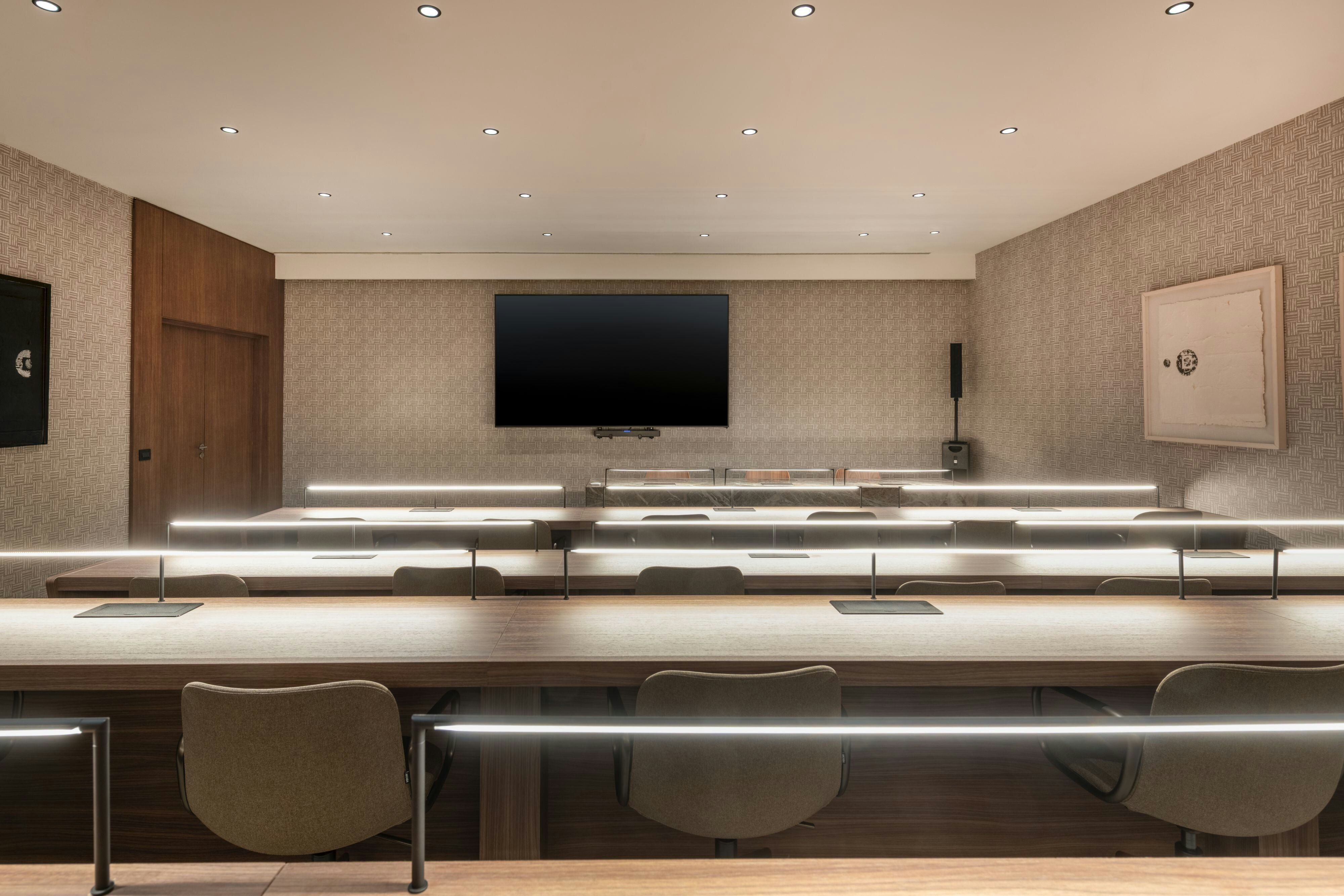 AC Hotel Bologna by Marriott 68/77