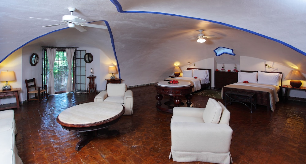 Hacienda San Gabriel de las Palmas 63/80