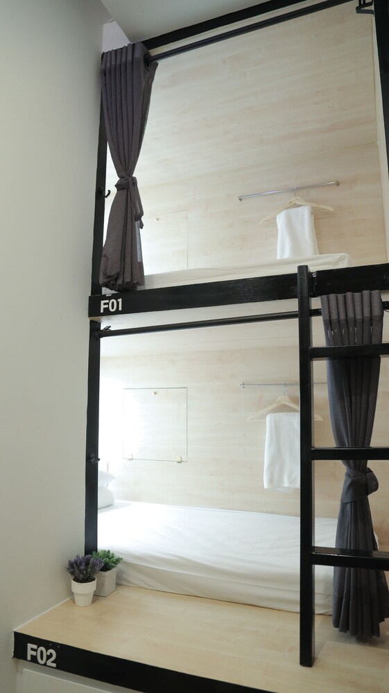Lamurr Sukhumvit 41 35/51
