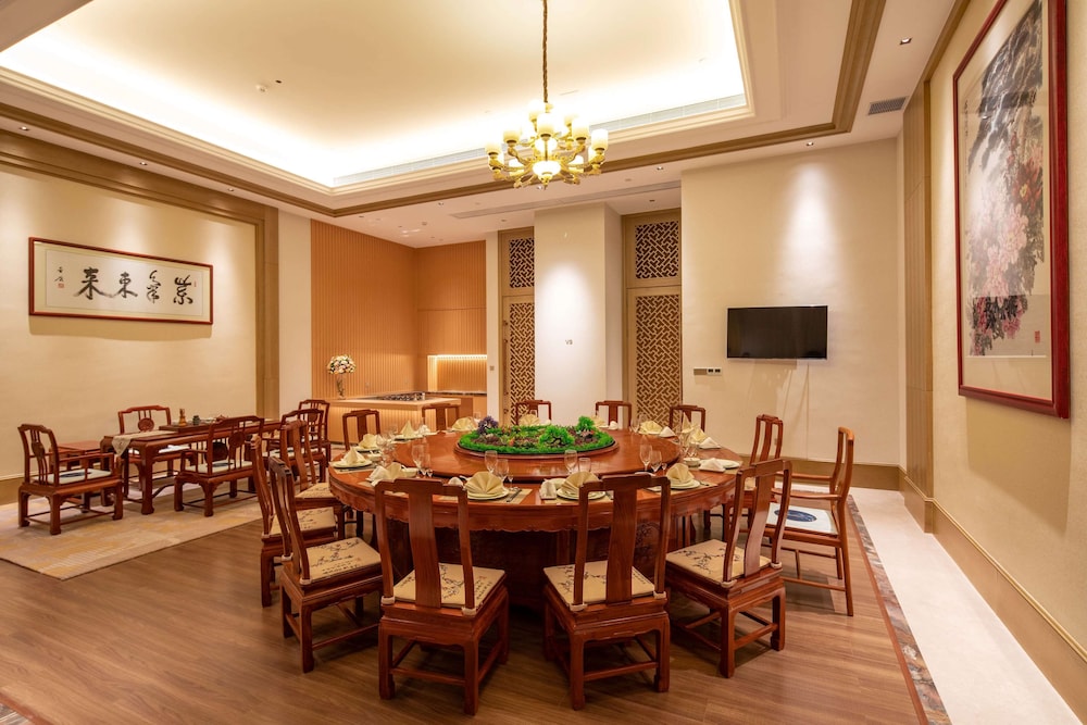 Ramada Plaza By Wyndham Dongguan Songshan Lake 11/23