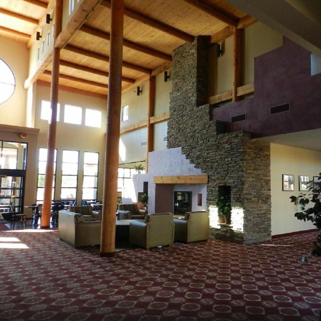 Moenkopi Legacy Inn And Suites 16/24