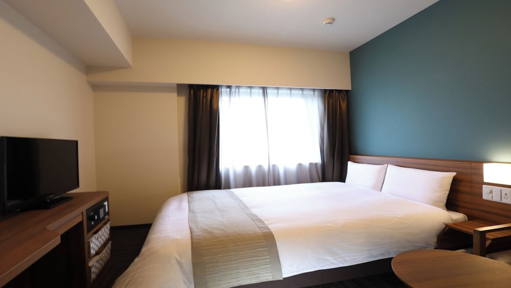 SUPERIOR, DOUBLE BED, NO CLEANING SERVICES