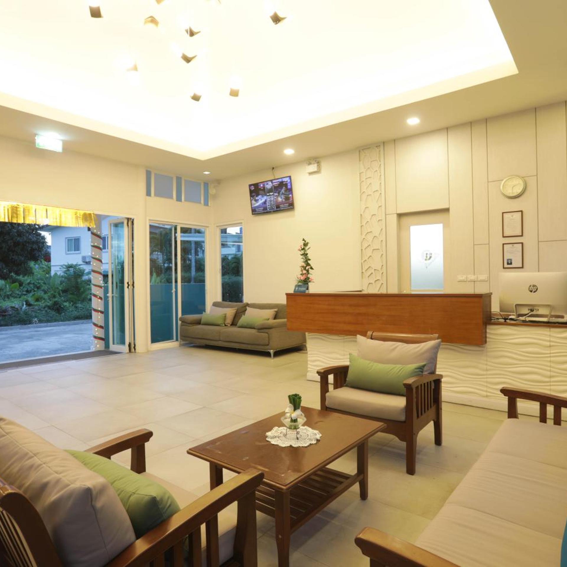 Tuana Hotels Brook Pool Access 28/50