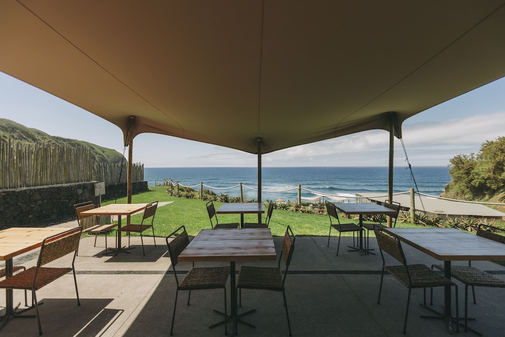 Santa Barbara Eco-Beach Resort 33/50