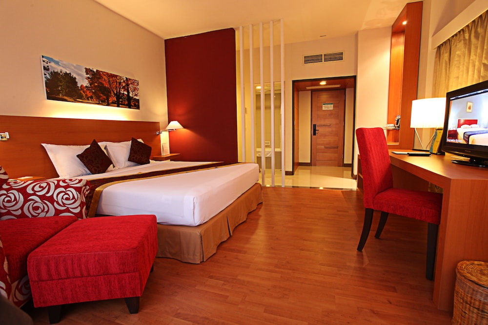 Tychi Hotel 10/56