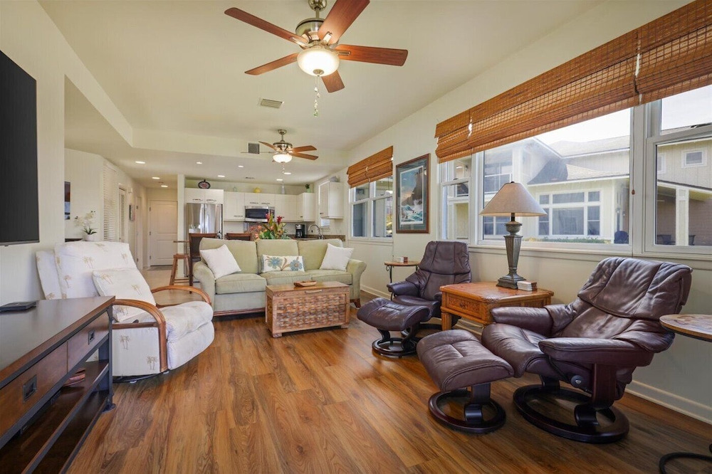 Kohala Coast Vacation Rentals by Outrigger 32/50