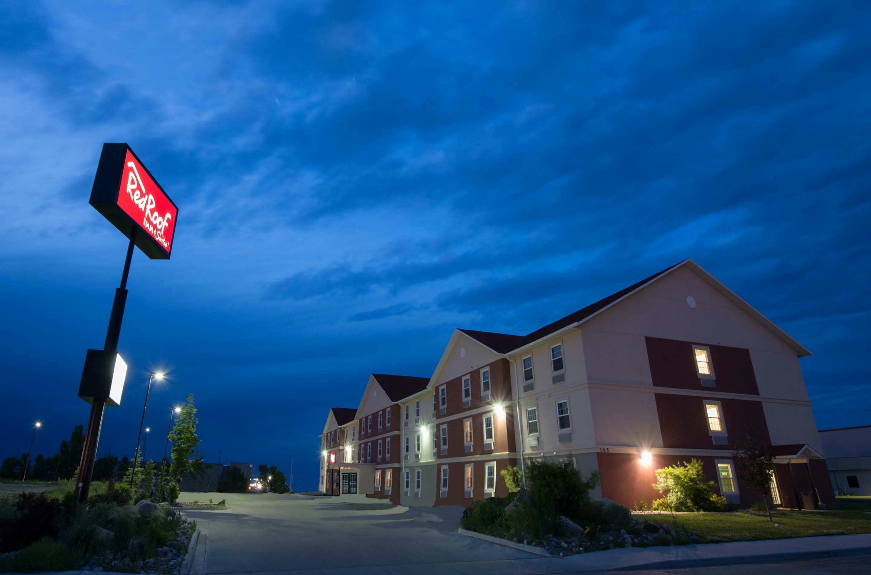 Red Roof Inn And Suites Dickinson 2/39