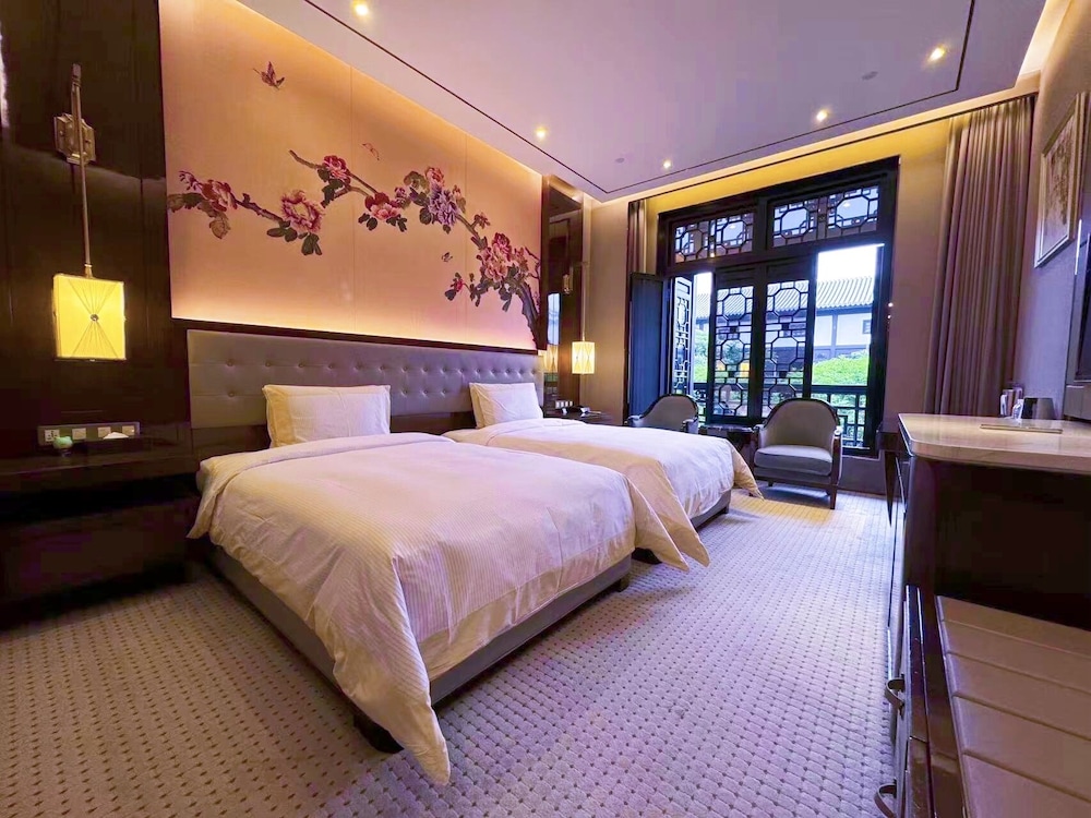 Royal Garden Hotel Shanghai 23/50