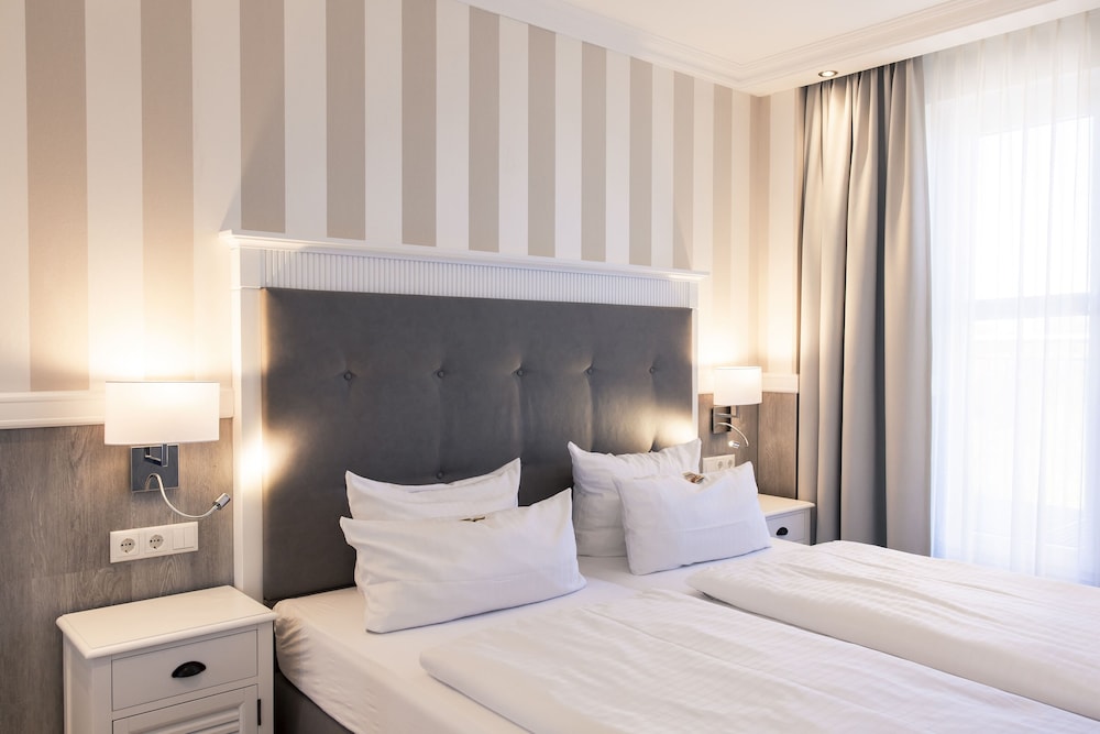 Hotel Vier Jahreszeiten Zingst 32/70