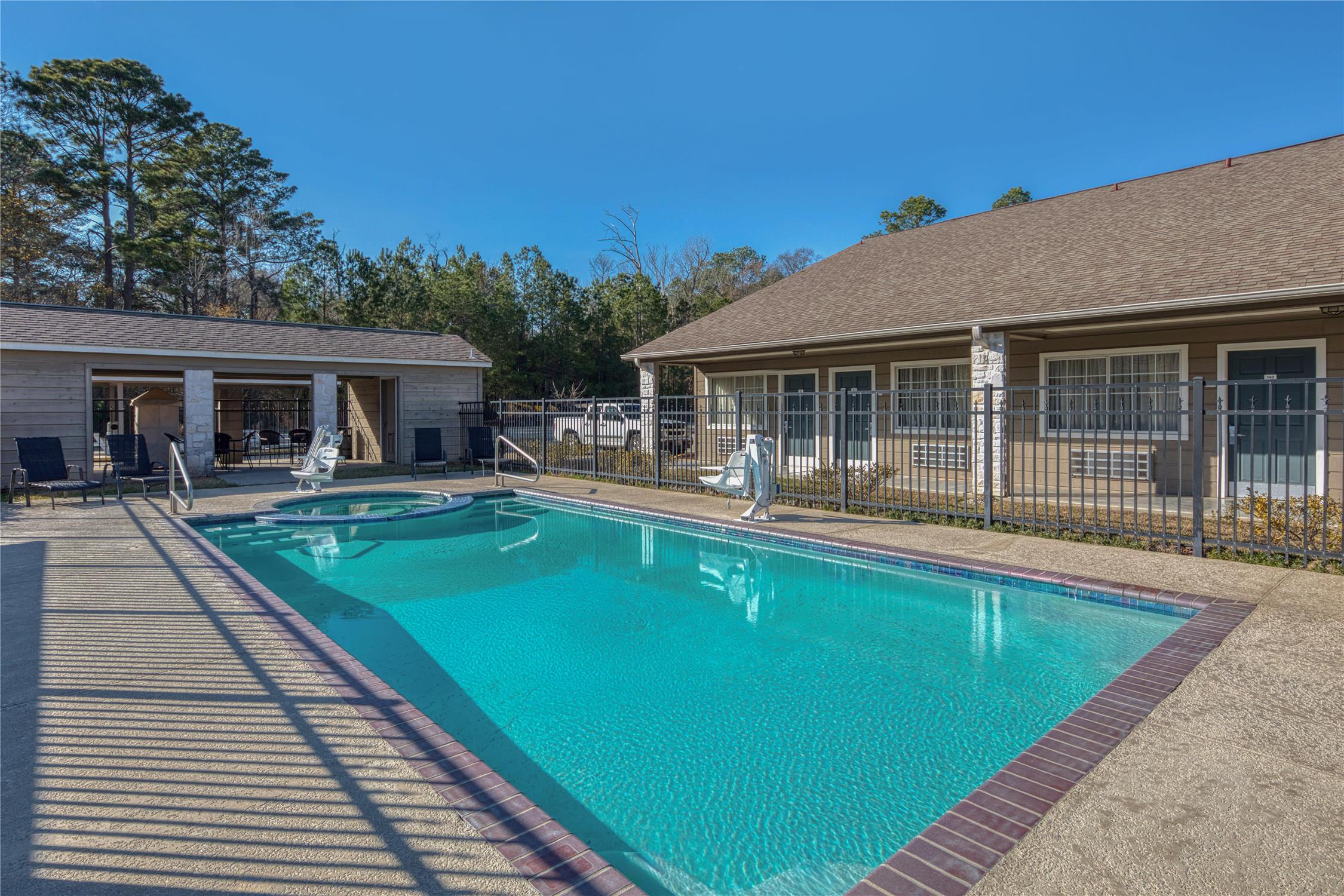 SureStay Hotel By Best Western Leesville 28/28