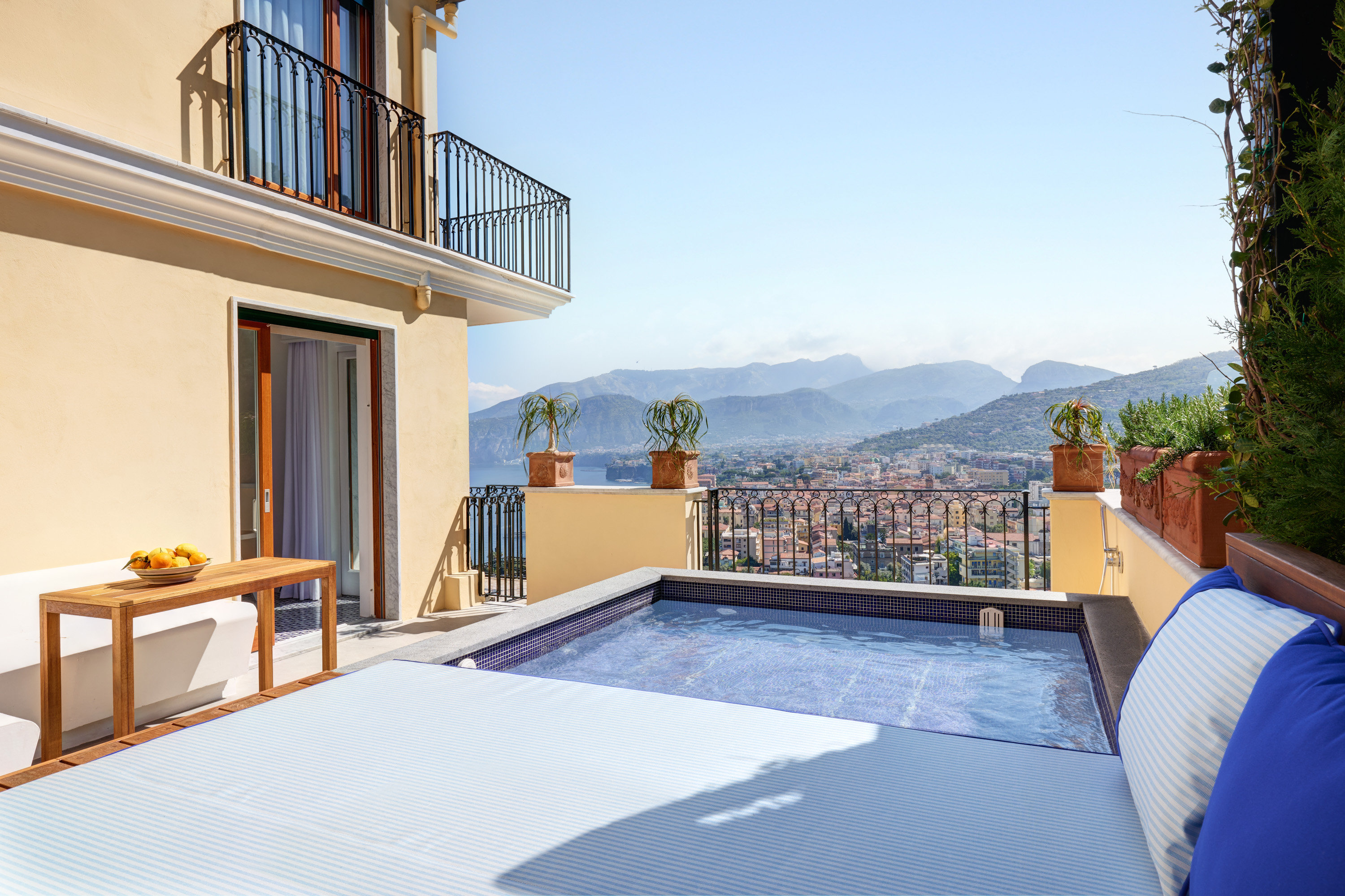Grand Hotel Capodimonte 20/65