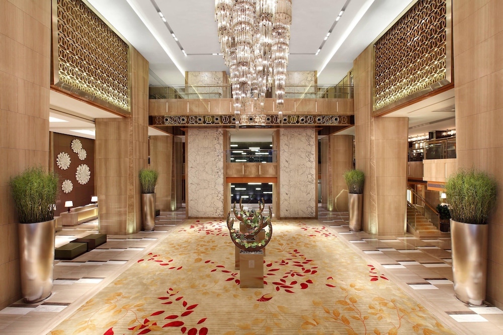 Sheraton Guangzhou Hotel 1/33