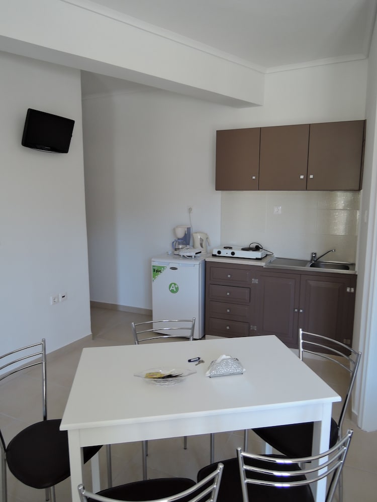Fantasia Hotel Apartments 29/46