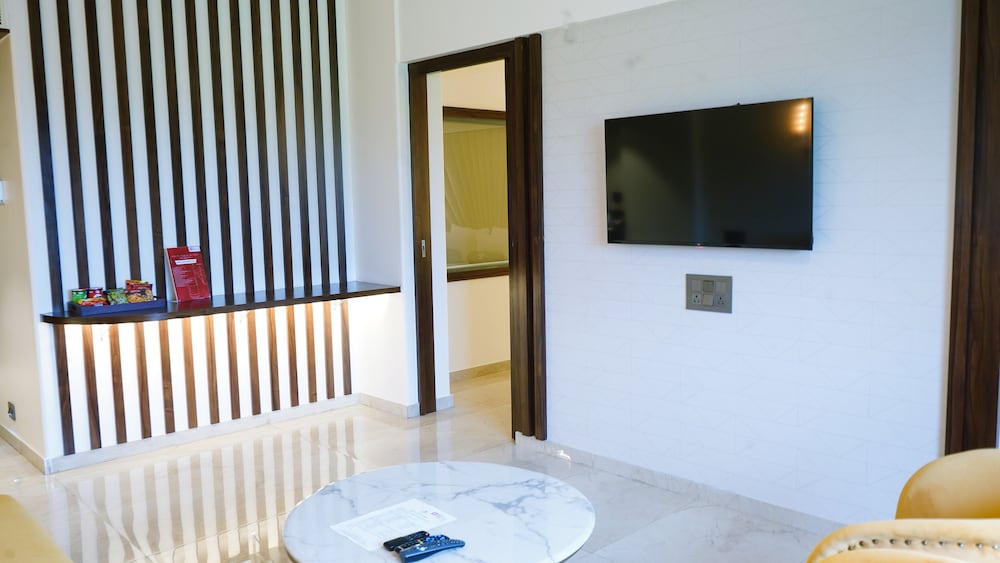 Mastiff Grand The Sia Palace Suites & Banquets, Khopoli 52/61