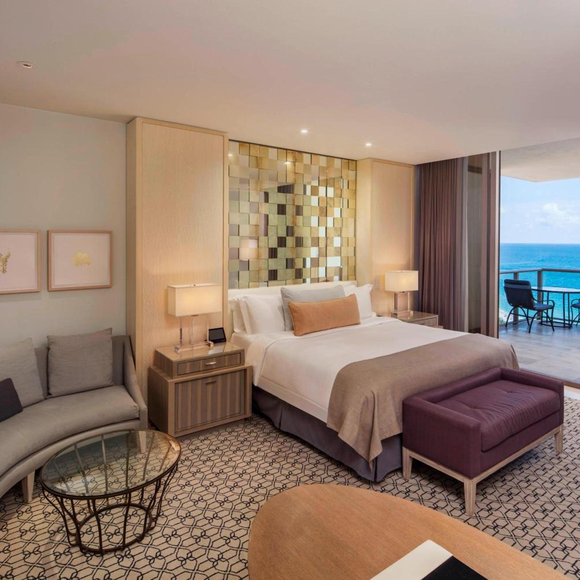 Grand, Guest Room, Luxury, King Bed, Ocean Front