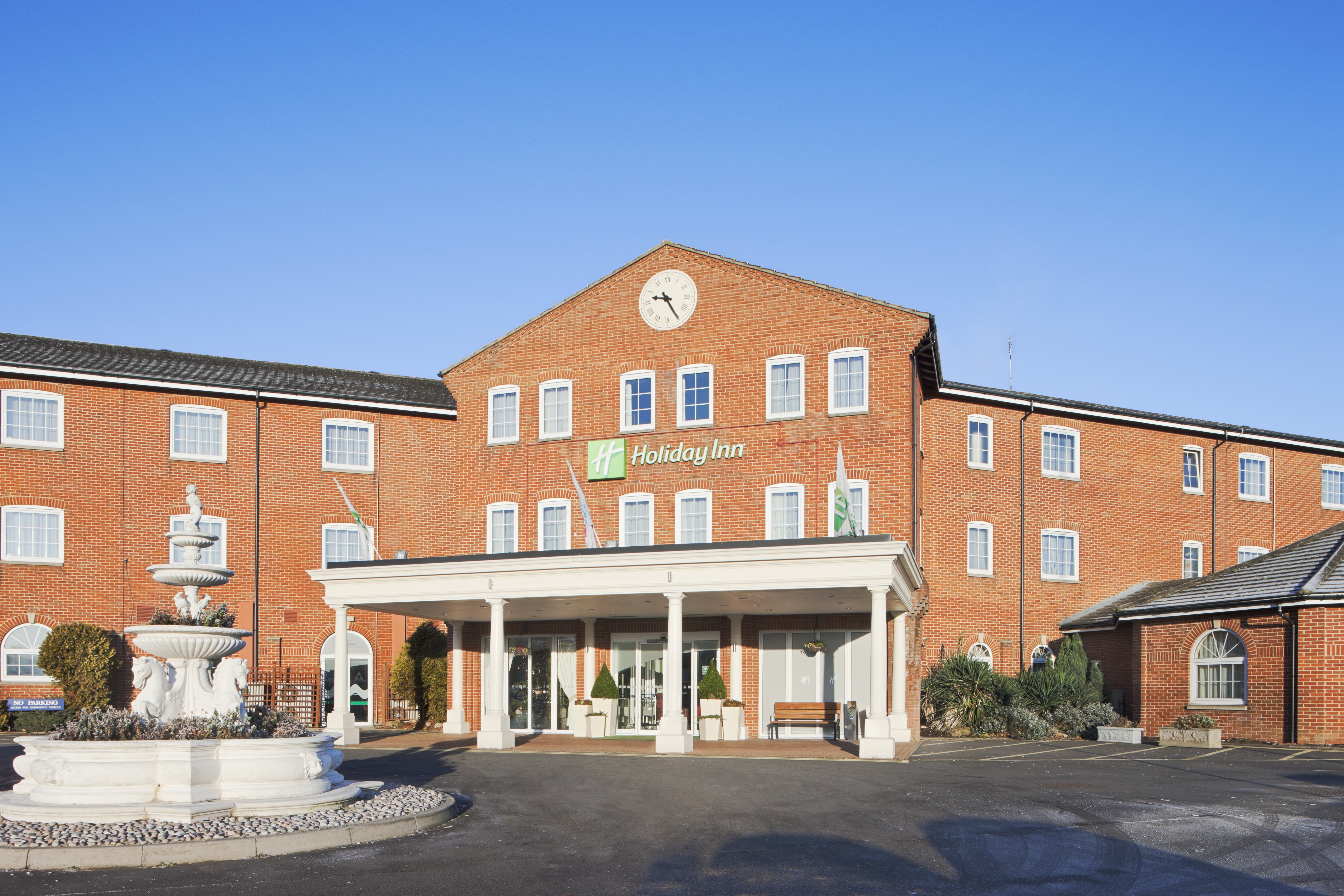 Holiday Inn Corby 3/77