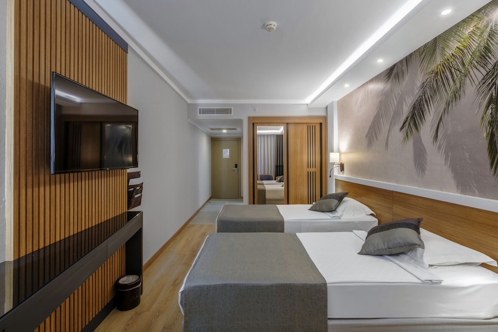 Alba Resort Hotel 26/50