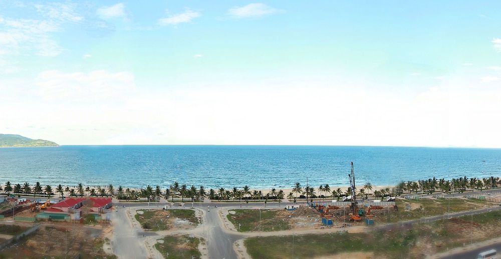 May Beach Hotel 39/43