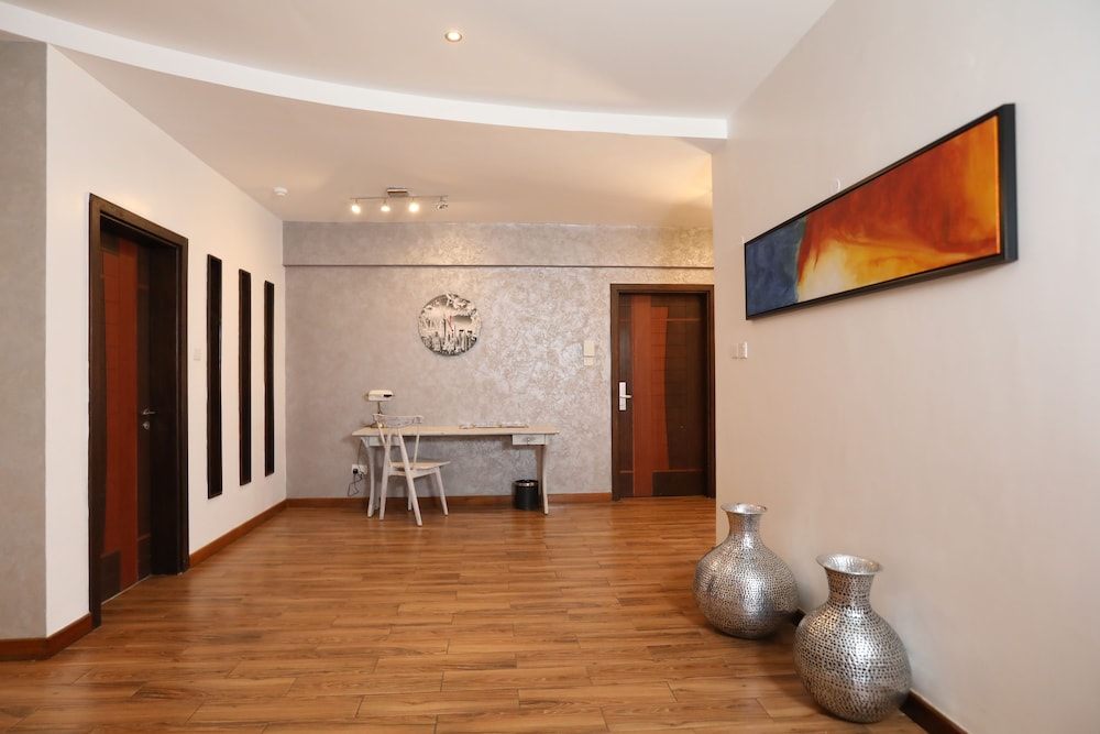 Bidwood Suite Hotel 28/50